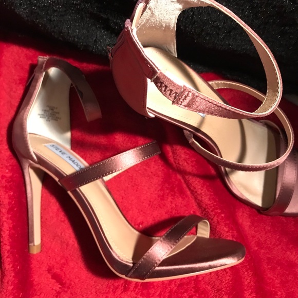 Shoes - Picture 1 of 1